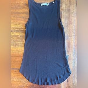 Vince crew ribbed black tank - Small